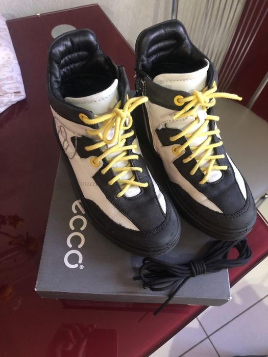 Демисезонные ботинки Ecco