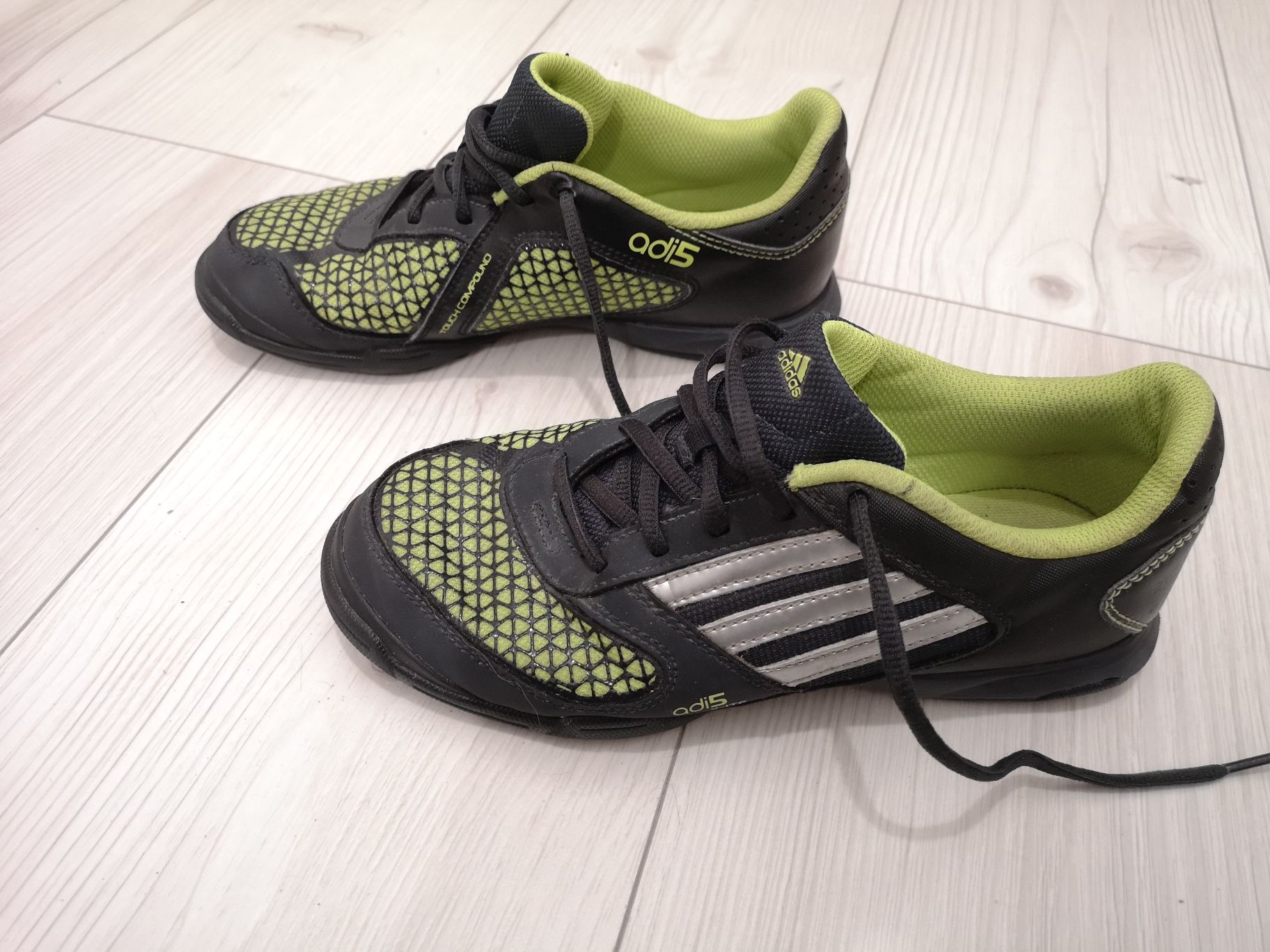 Buty sportowe adidas