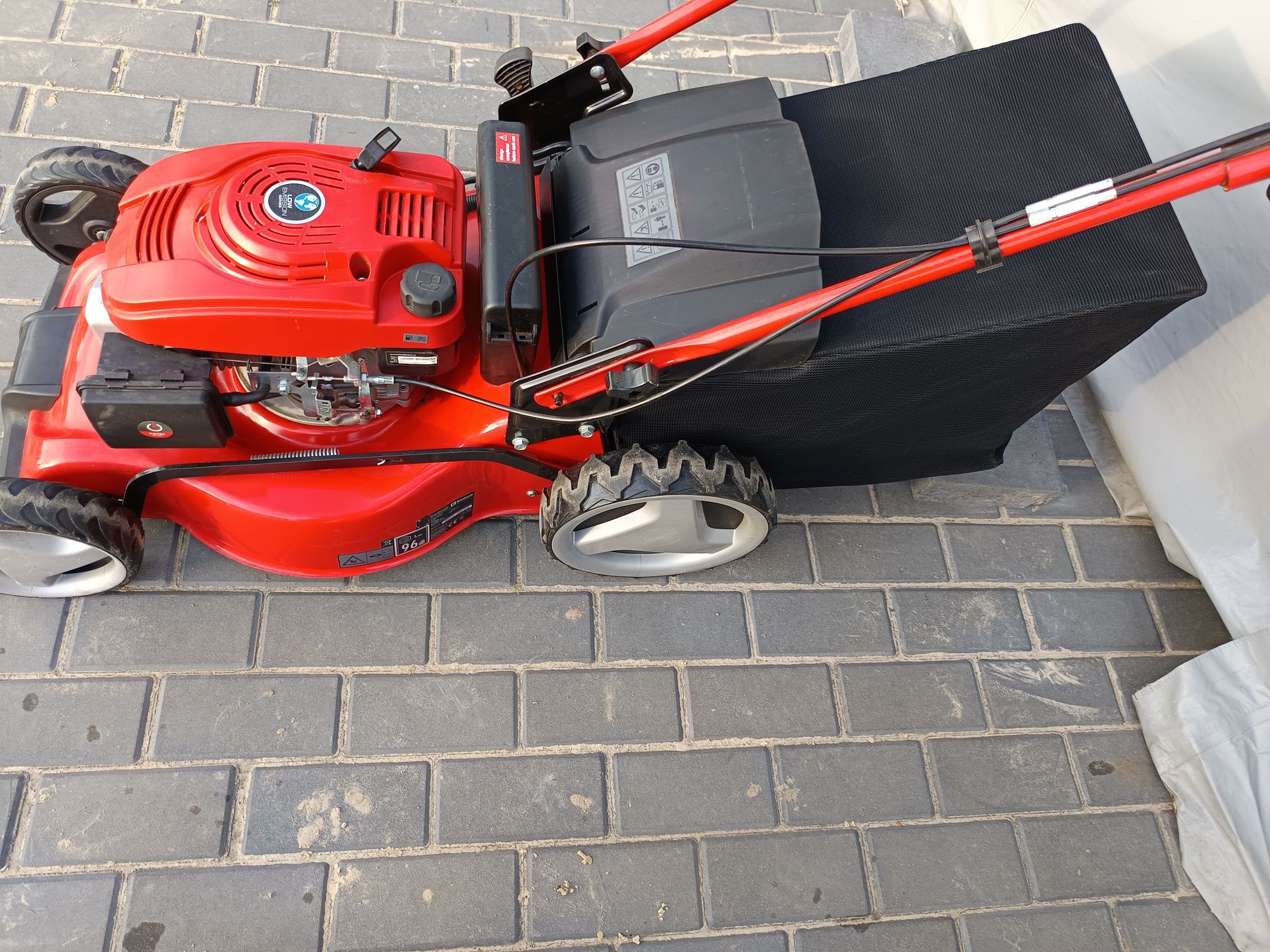Kosiarka spalinowa odpalana z rozrusznika Einhell GC-PM 46/4 S HW-E