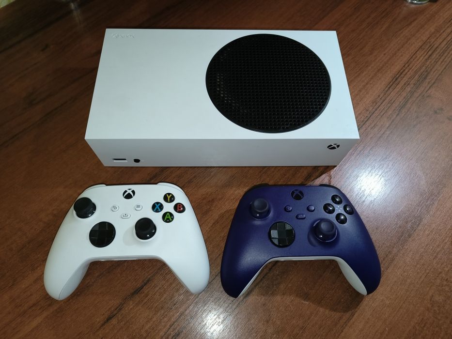 Консоль Xbox Series S 512GB