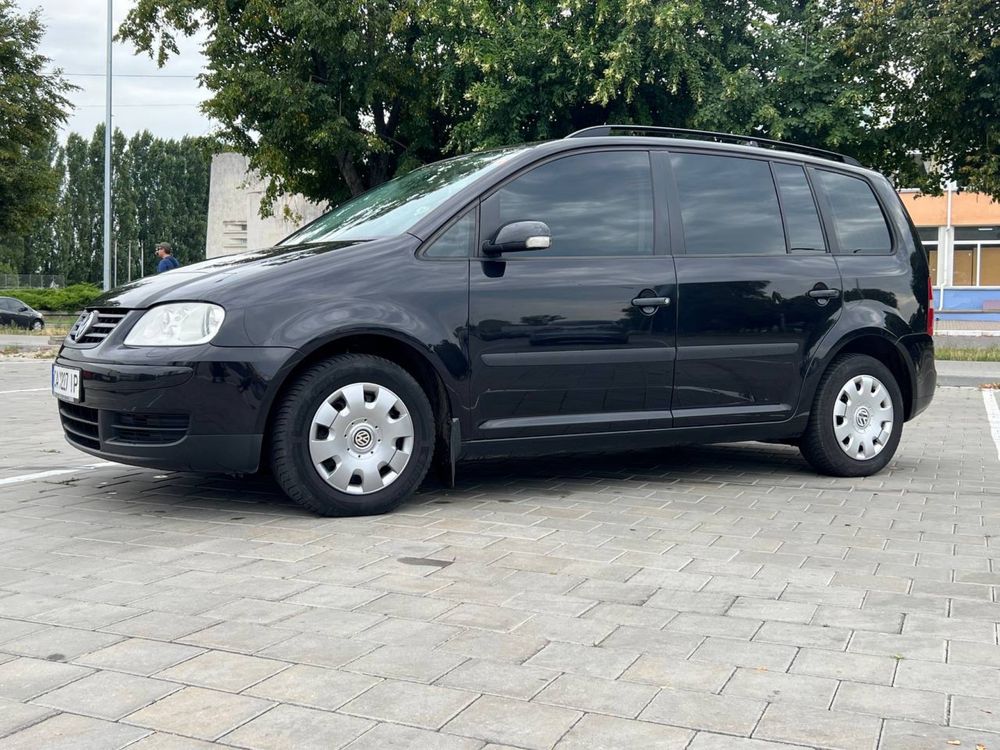 Продам Volkswagen Touran