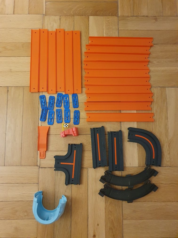 Hot Wheels TrackBuilder System elementy tory 16szt