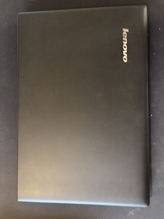 Lenovo G70-80 80FF Celeron 3205U/4GB Ram/256 GB SSD