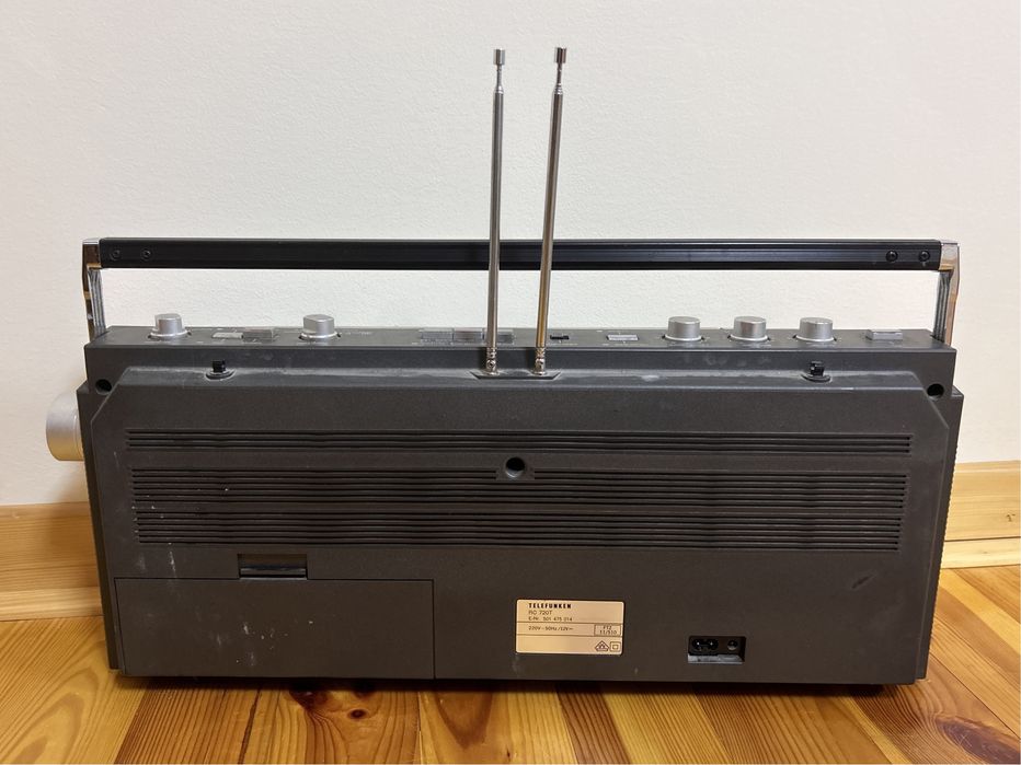 TELEFUNKEN RC 720T – радіо-дволентовий програвач, магнітофон