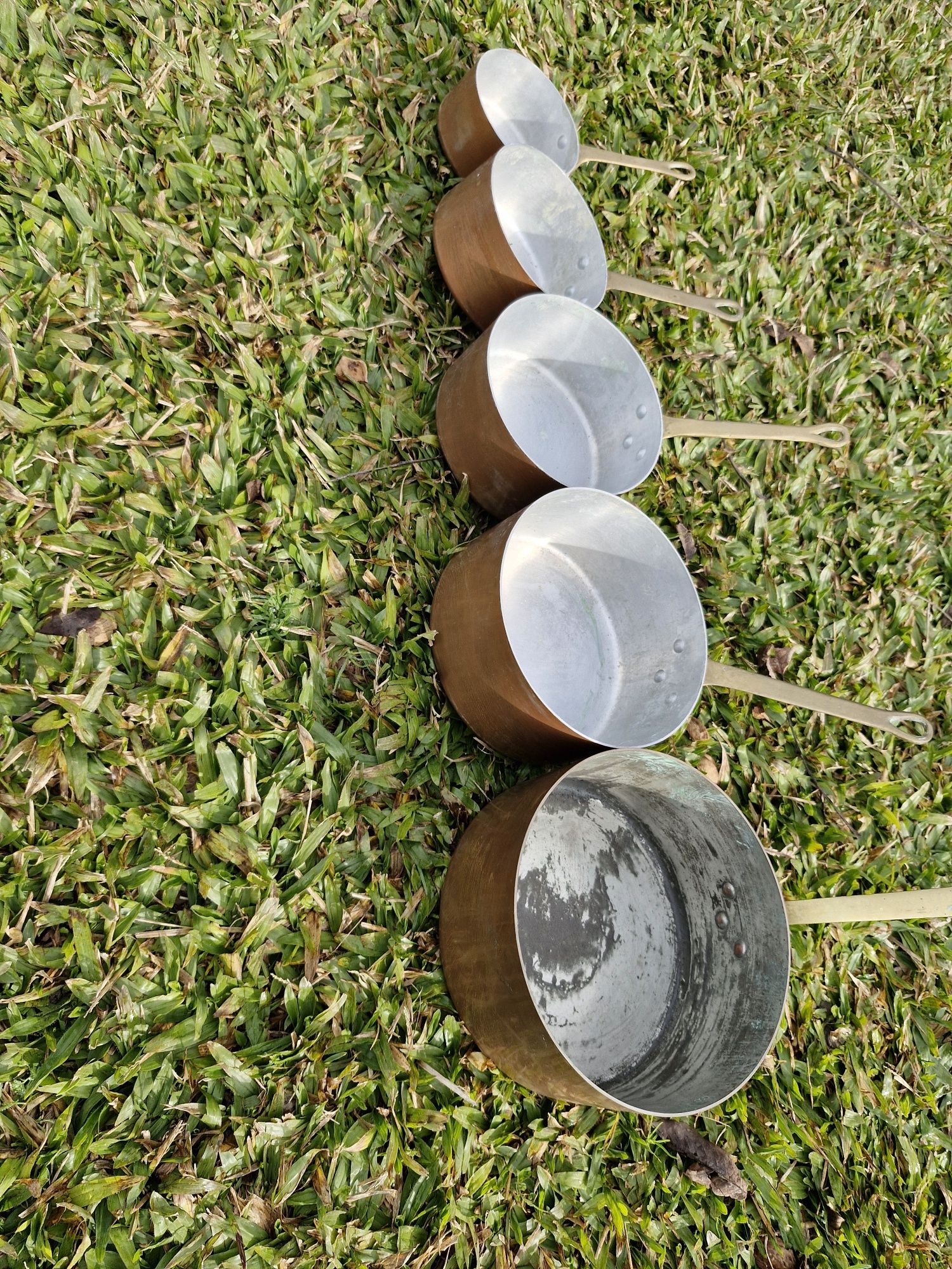 Conjunto de tachos de cobre