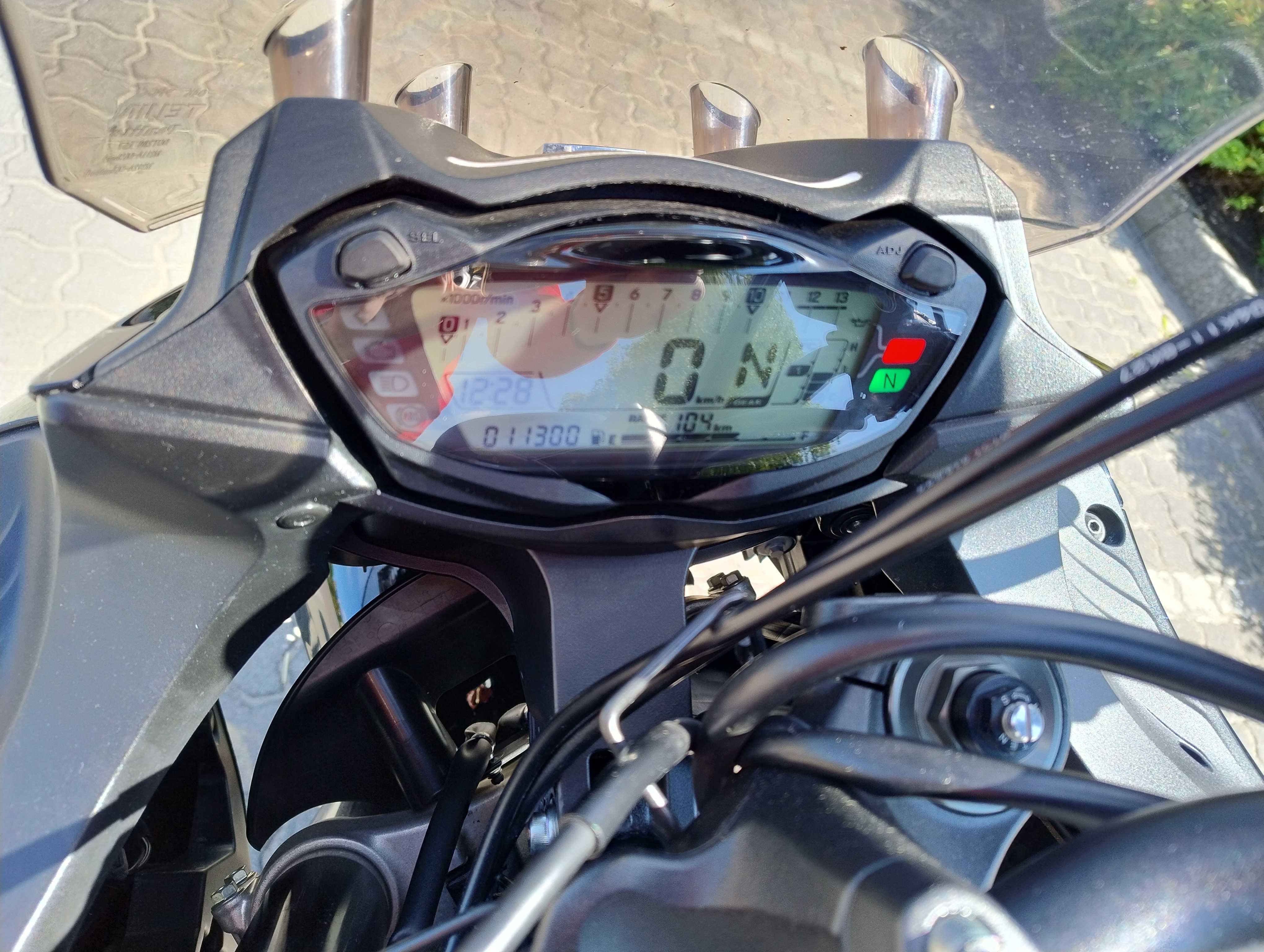 Suzuki gsxs 1000f