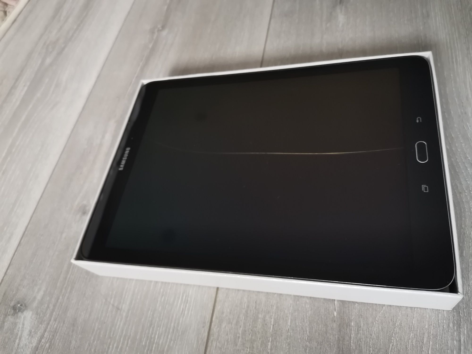 SAMSUNG Galaxy Tab S2 T819 (SM-T819NZKESEK) Black