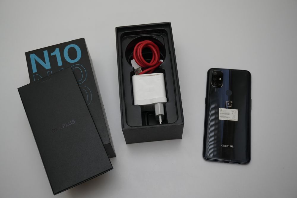 OnePlus Nord N10 128GB та OnePlus Nord N100 64GB
