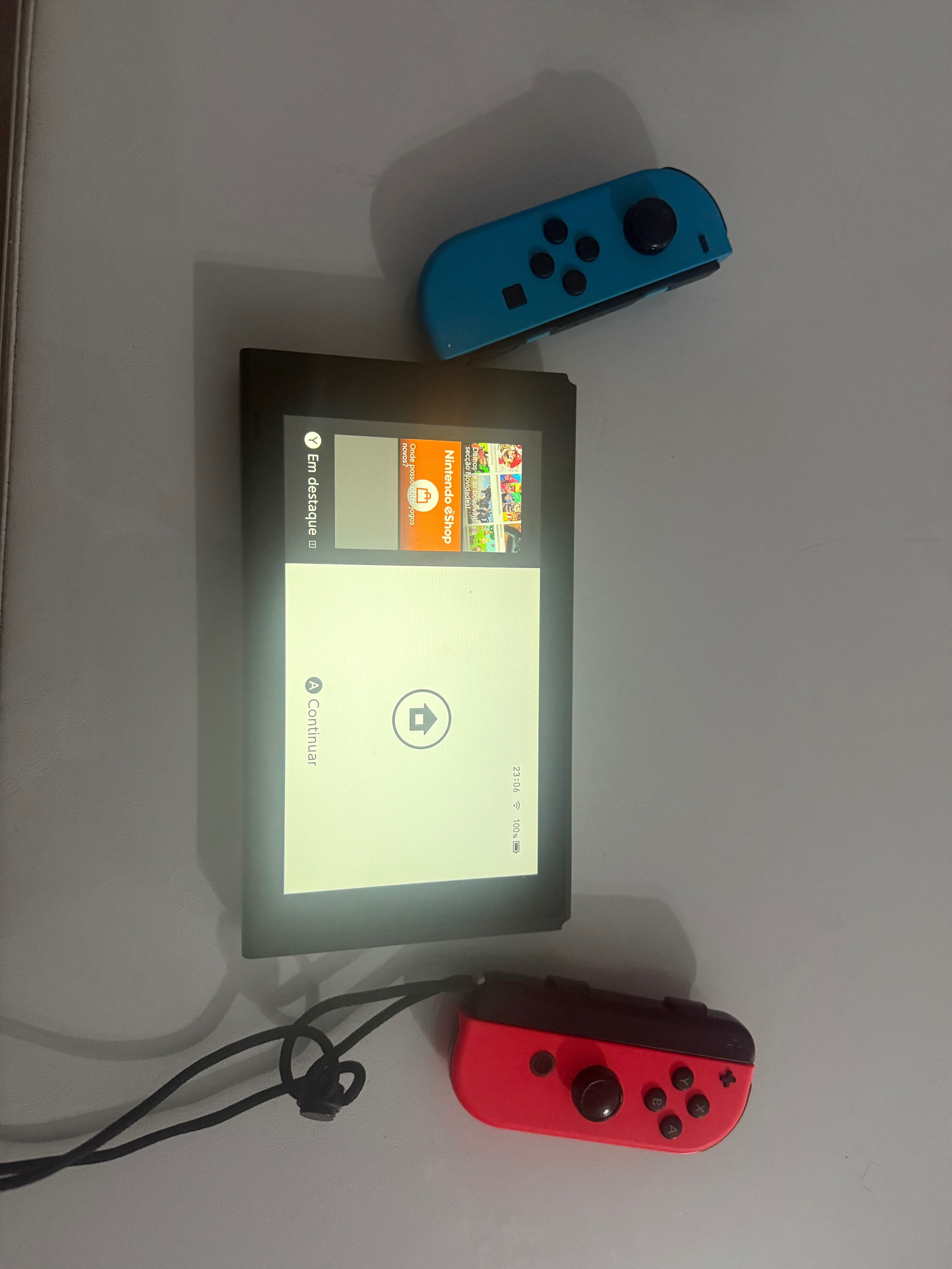 Nintendo Switch completa com oferta de 3 jogos