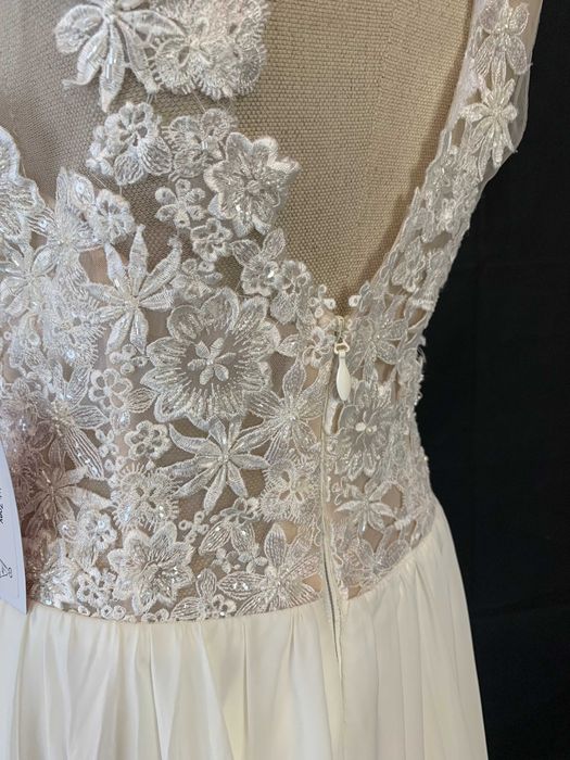 Rustykalna suknia ślubna ivory z kwiatami 3d nowa 40 L na wesele boho