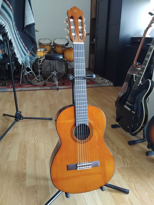 Guitarra classica 1/2 Yamaha