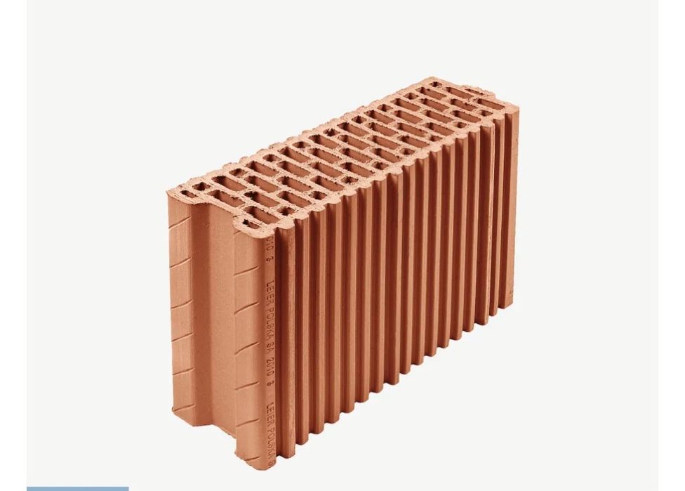 Pozostalosci po budowie