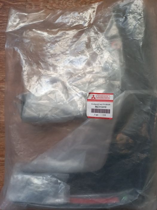 Брызговики Lancer IX,Colt VI