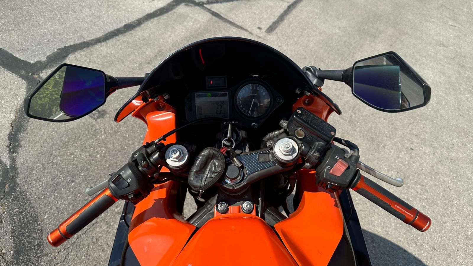 Honda  CBR 600 f 2001 81kw