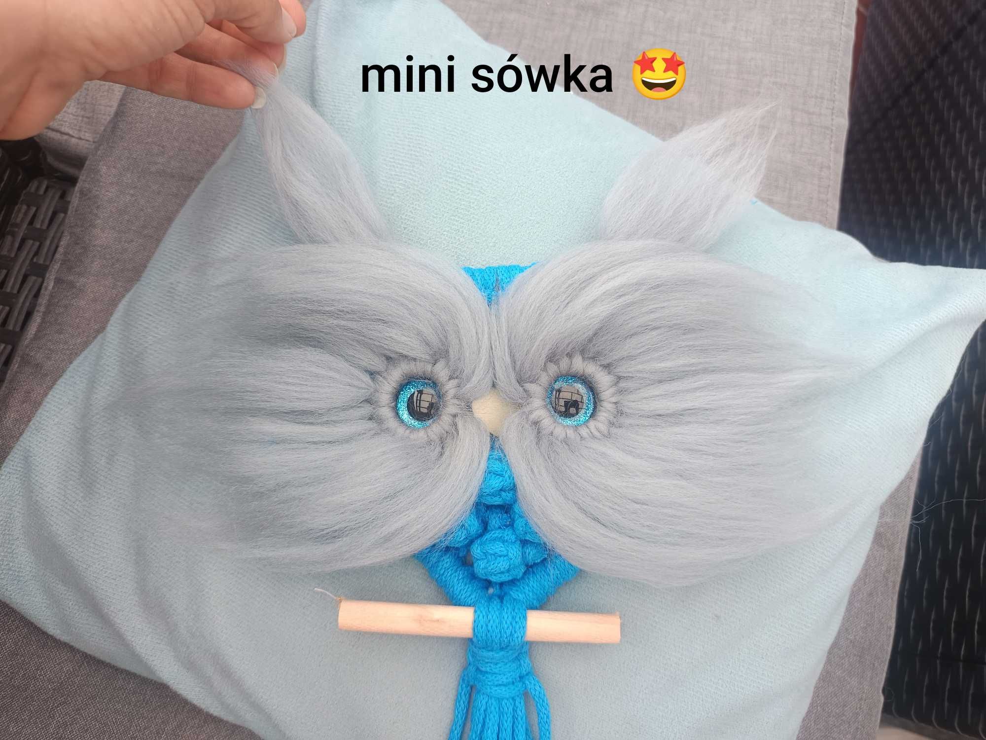 Sowy z makrama z wełną czesankową
