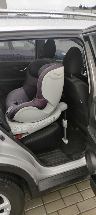 Britax Romer Dualfix дитяче автокрісло
