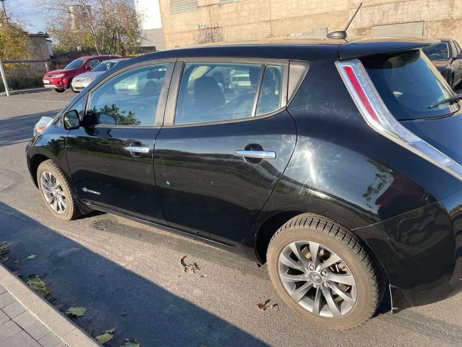 Продається NISAN Leaf