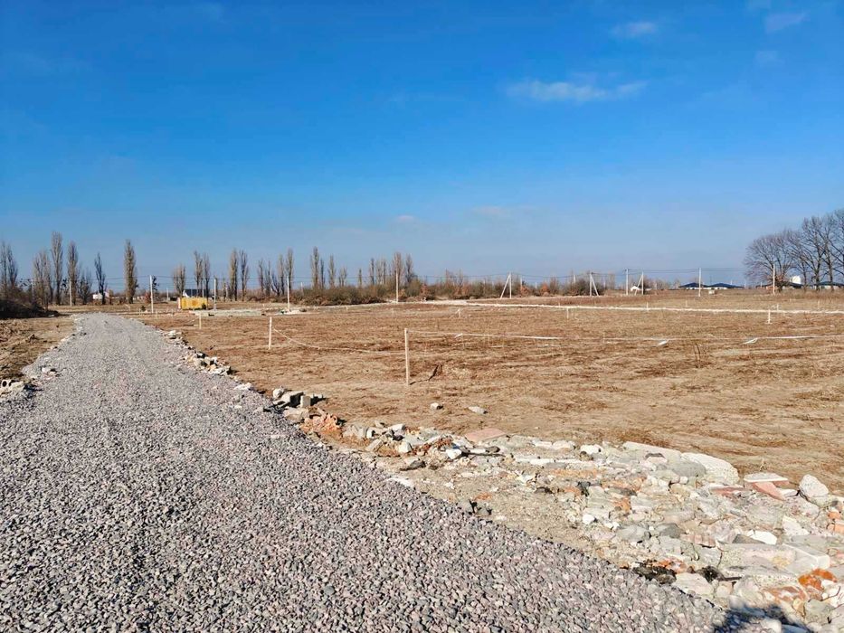 Продаж ділянки 5,5 соток під забудову