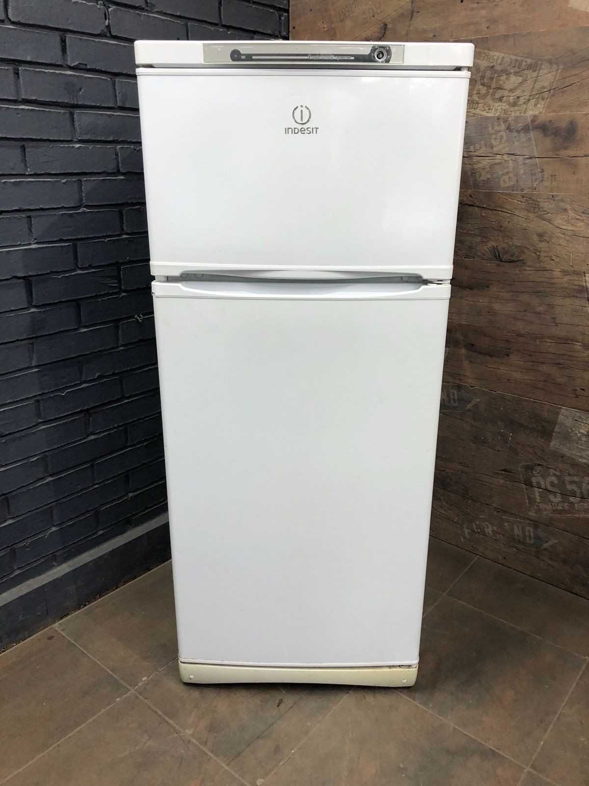 Холодильник Indesit ST145.028 в гарному стані. Гарантія! Доставка