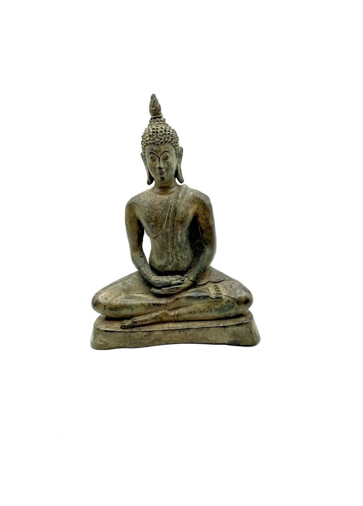 Buda oriental em ferro fundido antigo