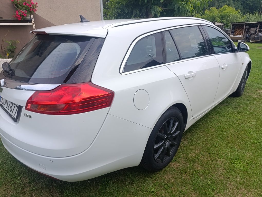 Opel Insignia 2009r