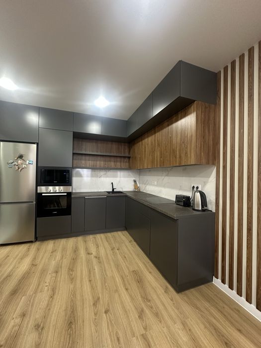 Продам 2 комнатную квартиру с мебелью и техникой. Кадорр