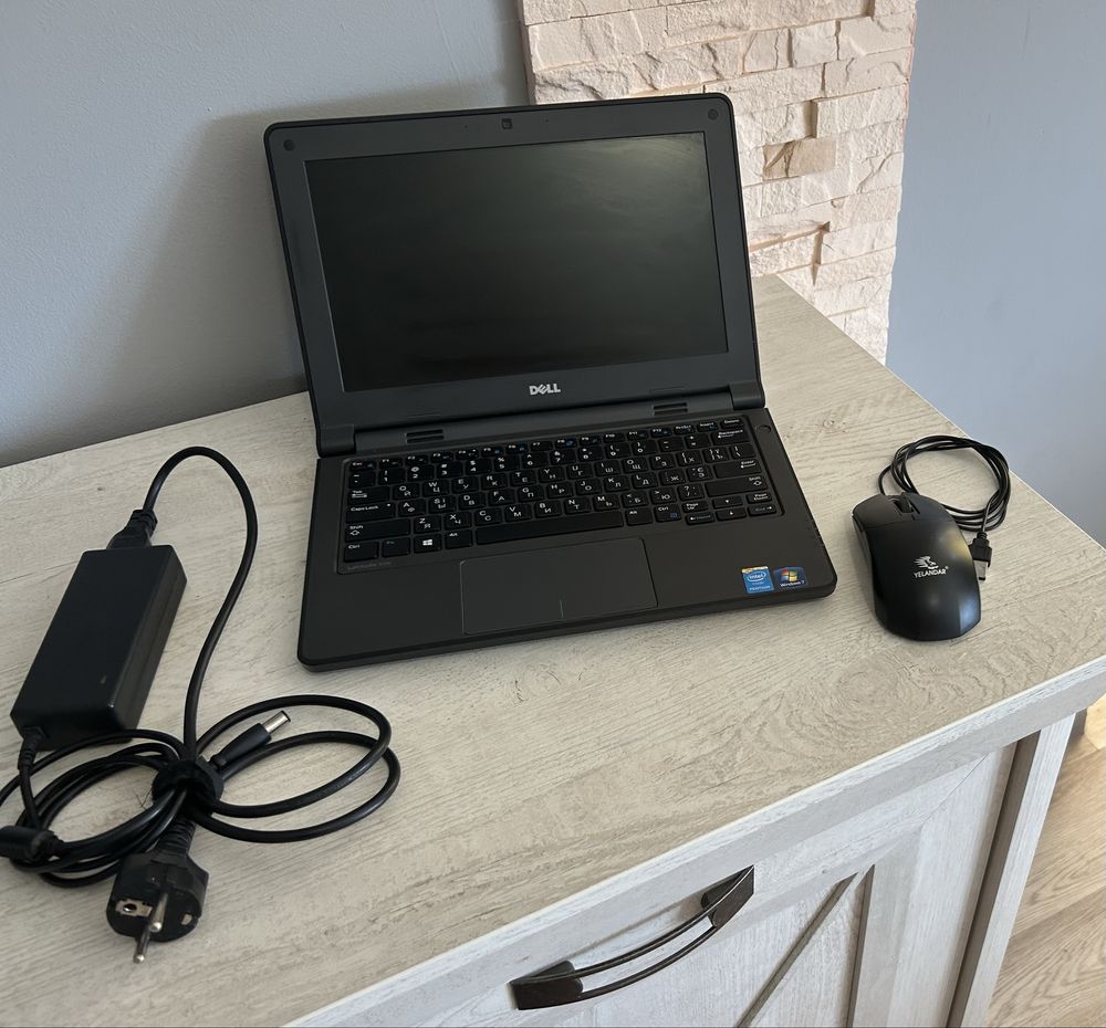 Нетбук Dell Latitude 3150, 11.6 діагональ екрану