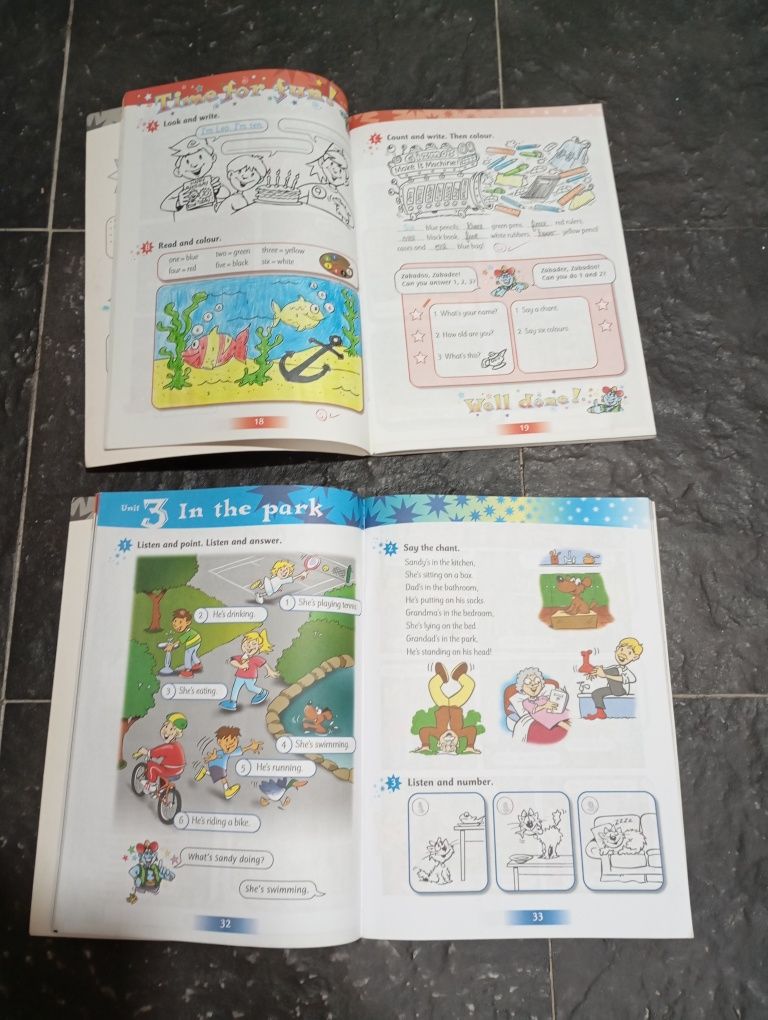 Livros escolares de inglês