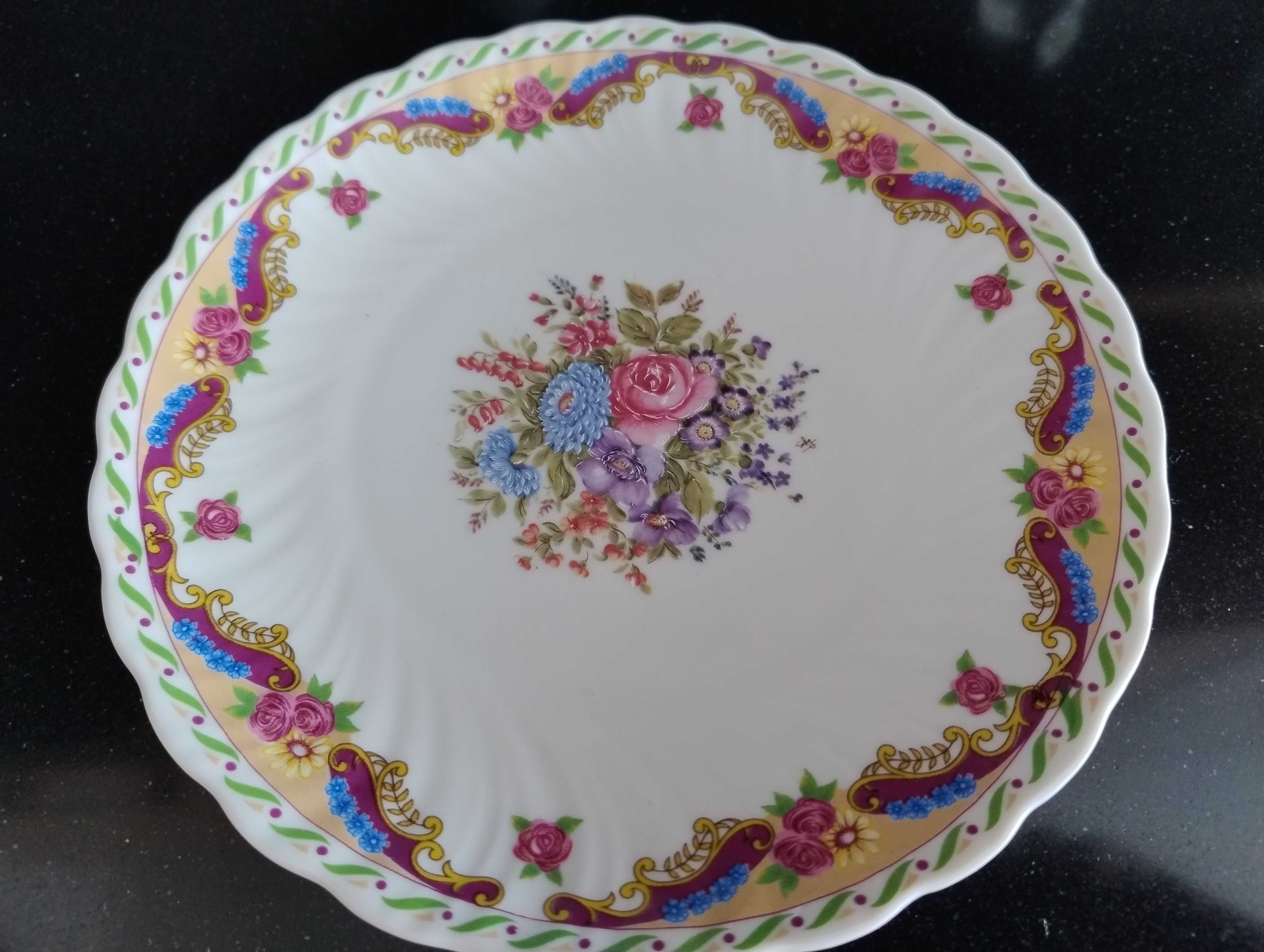 Conjunto Porcelana 2 Pratos Limoges + 2 Pratos Vizavi (tipo Limoges)