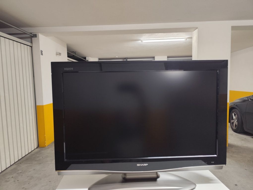 Televisão LCD Avariado