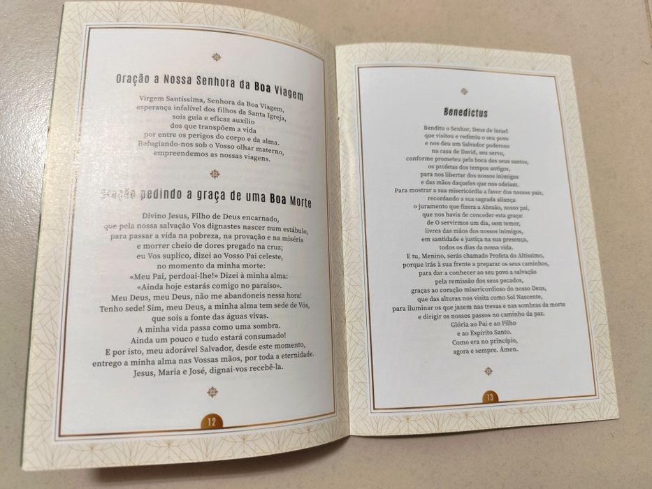 Lote de 10 Revistas - O Meu Guia de Orações
