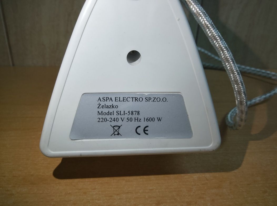 Żelazko parowe ŁUCZNIK moc 1600W jak nowe