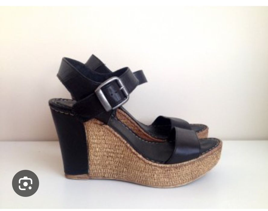 Sandałki Lasocki damskie na koturnie skóra rozmiar 35