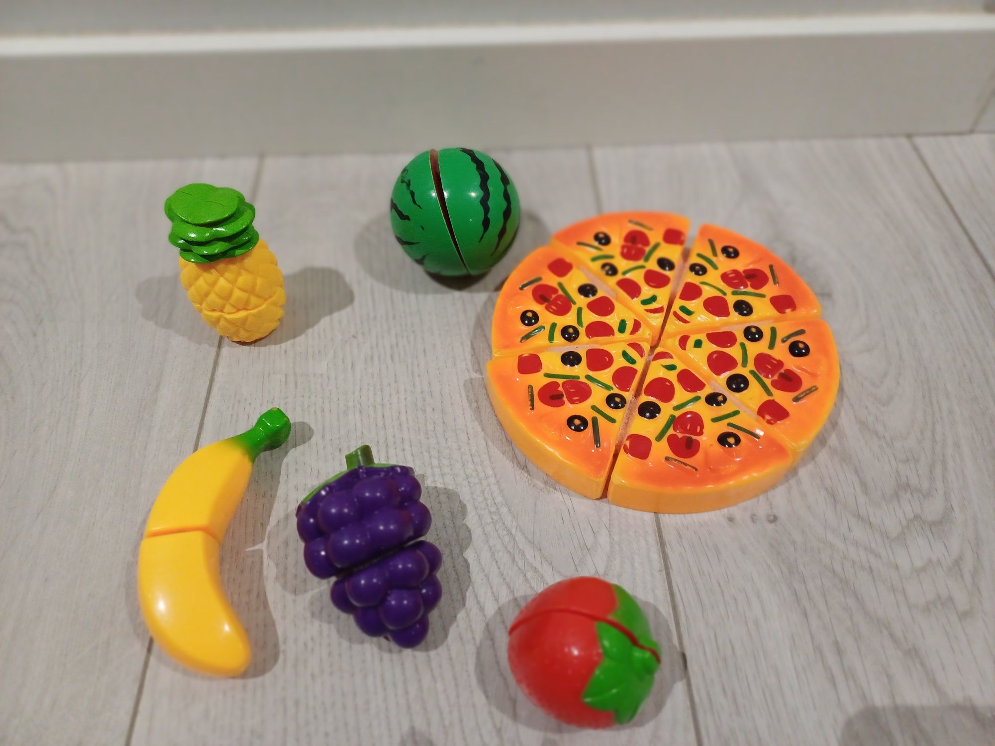 Lote: Frutas com velcro, alimentos, cesta brincar