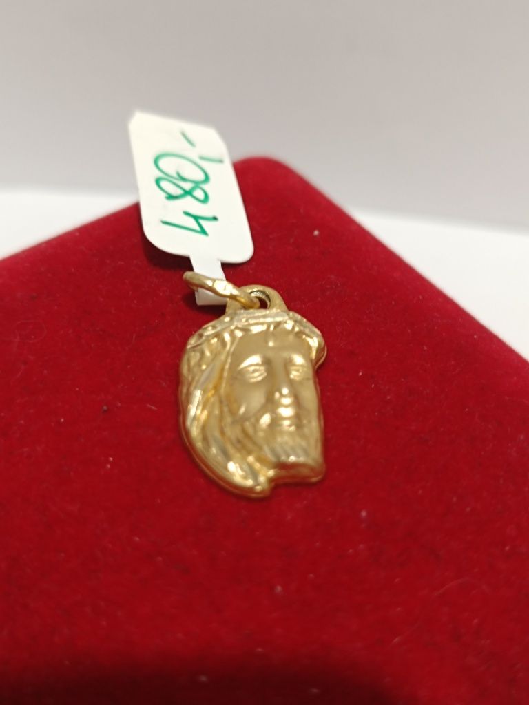 Złoty wisiorek Pan Jezus, złoto próby 585