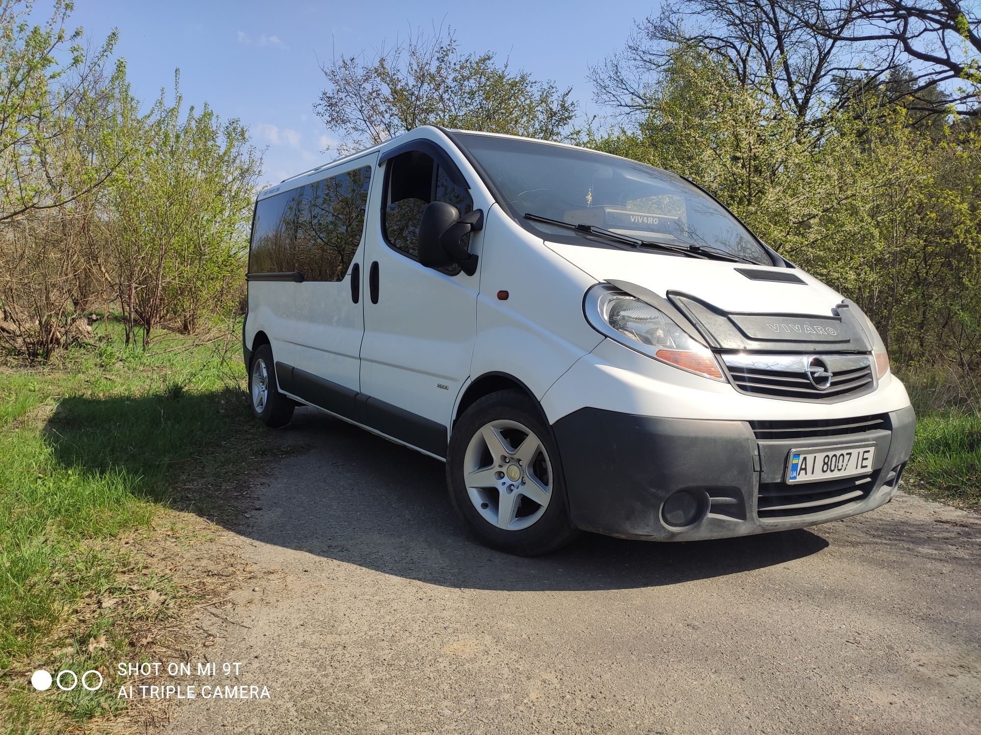 Opel Vivaro Опель Віваро 2.5 2006