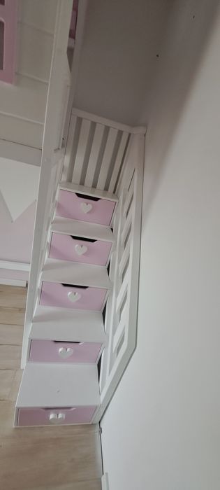 Łóżeczko domek z antresolą drewniane łóżko dla dziecka