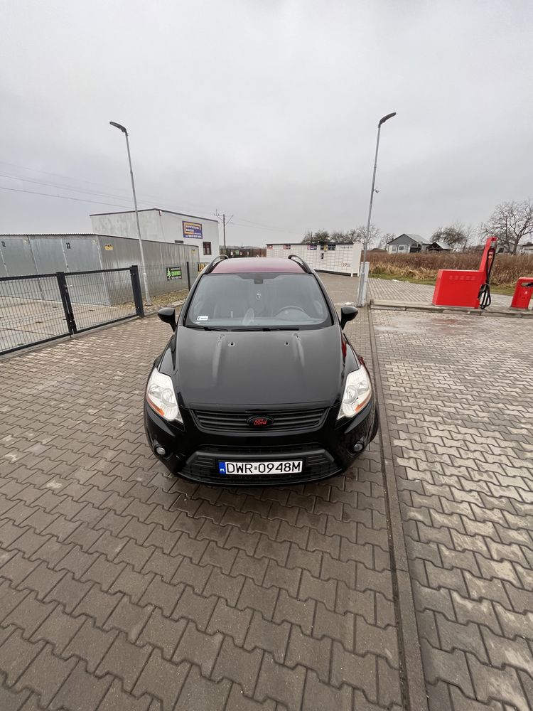 Ford Kuga MK 1 kolor czarny panoramiczny dach