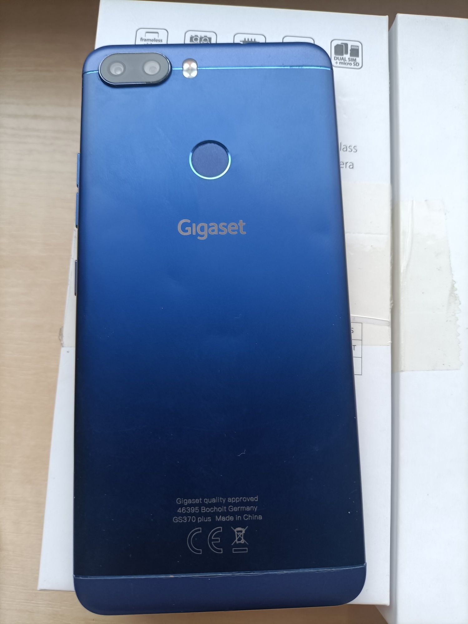 Smartfon 5,7" Gigaset GS370 PLUS 4/64GB OctaCore 4G LTE Android 8.1