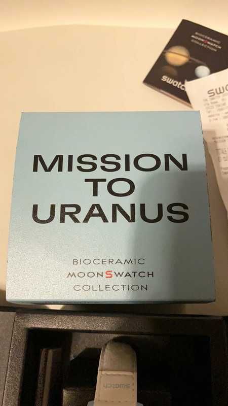 Omega x Swatch Uranus SO33L100 – Biocéramique Limitowany Model