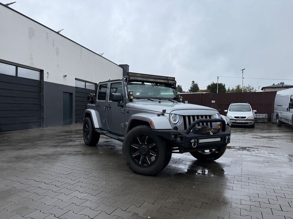 Jeep Wrangler Sahara/ Offroad / Lift / LED / Wyciągarka