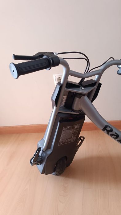 Triciclo razor power rider 360