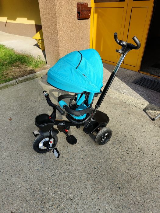 Wózek rowerek dziecięcy z daszkiem i obracanym siedziskiem