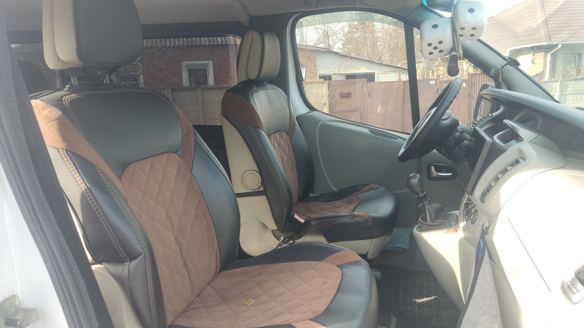 Продам Opel Vivaro