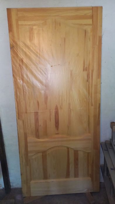 Продам двері деревʼяні