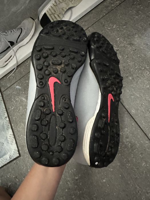 Футбольні бутси Nike 40p