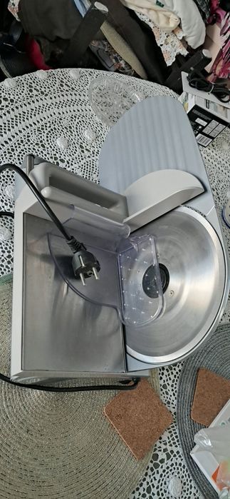 Krajalnica do wędlin i serow