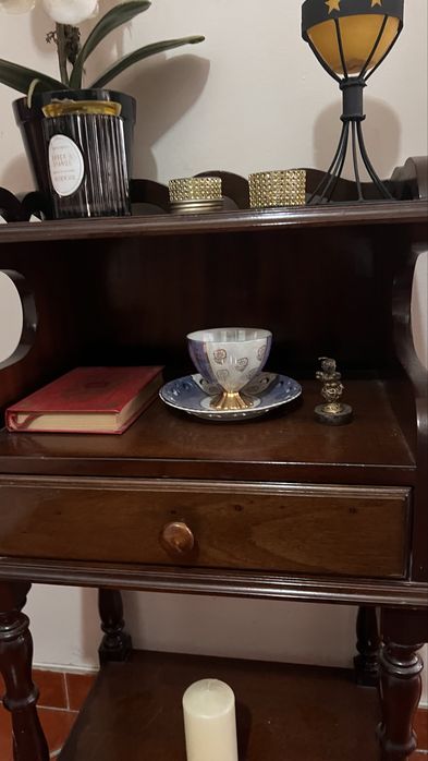 Movel decorativo em madeira