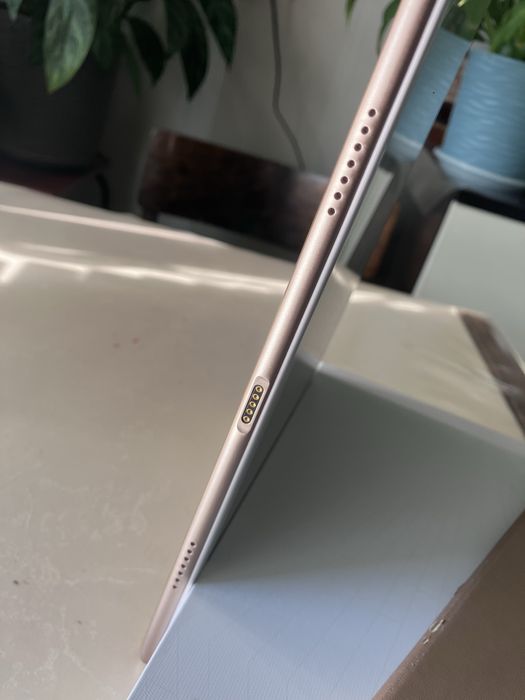 Планшет 10.1" Blackview Tab 8 4/64Gb 4G (SIM) Android 10 6580mAh Gold