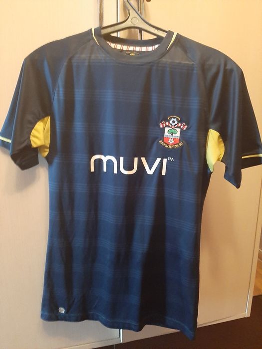 Футболки футбольных клубов